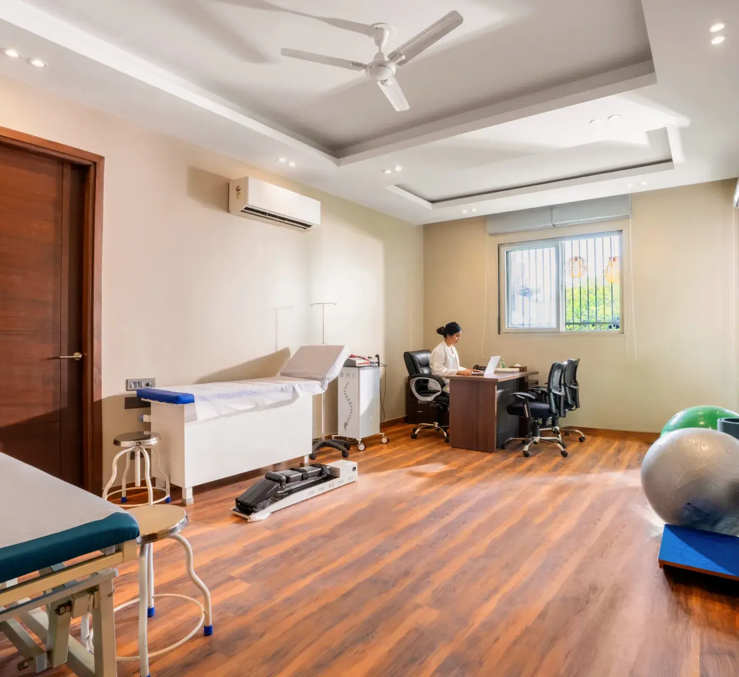 Well equipped physiotherapy centre
